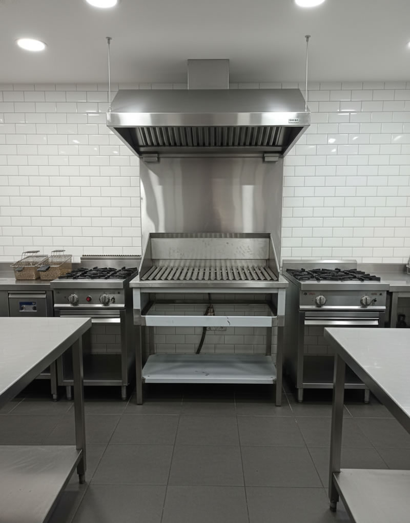 asador industrial en acero inoxidable cocina